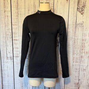 Under Armour Women's Sleek Black Long Sleeve Tee